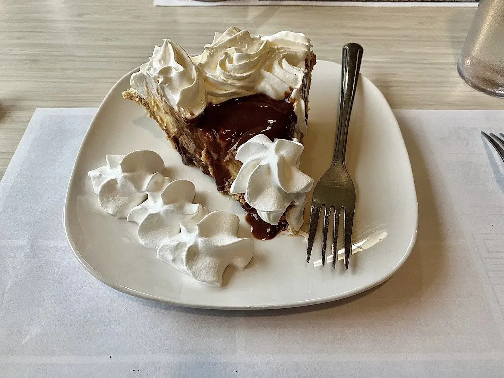 Eclair Pie